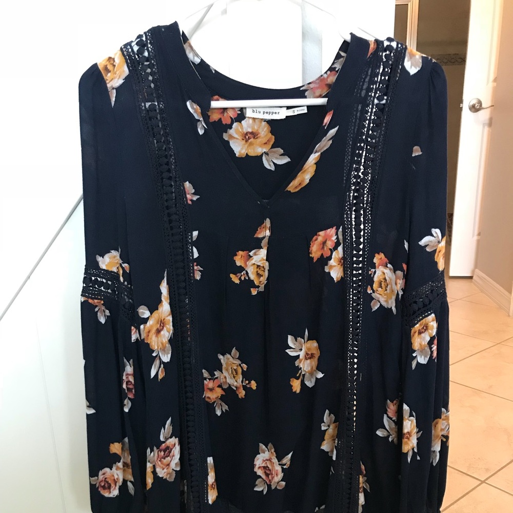 Blu Pepper Blouse